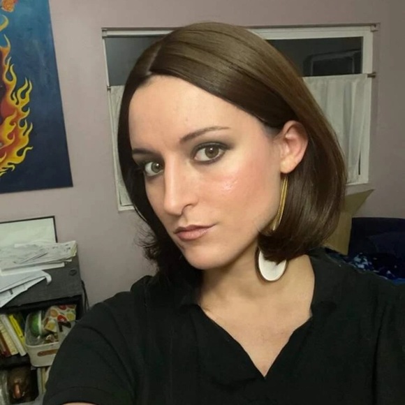 12” Brown Natural Looking Middle Parted Short Synthetic Heat Resistant Wig - Picture 8 of 13